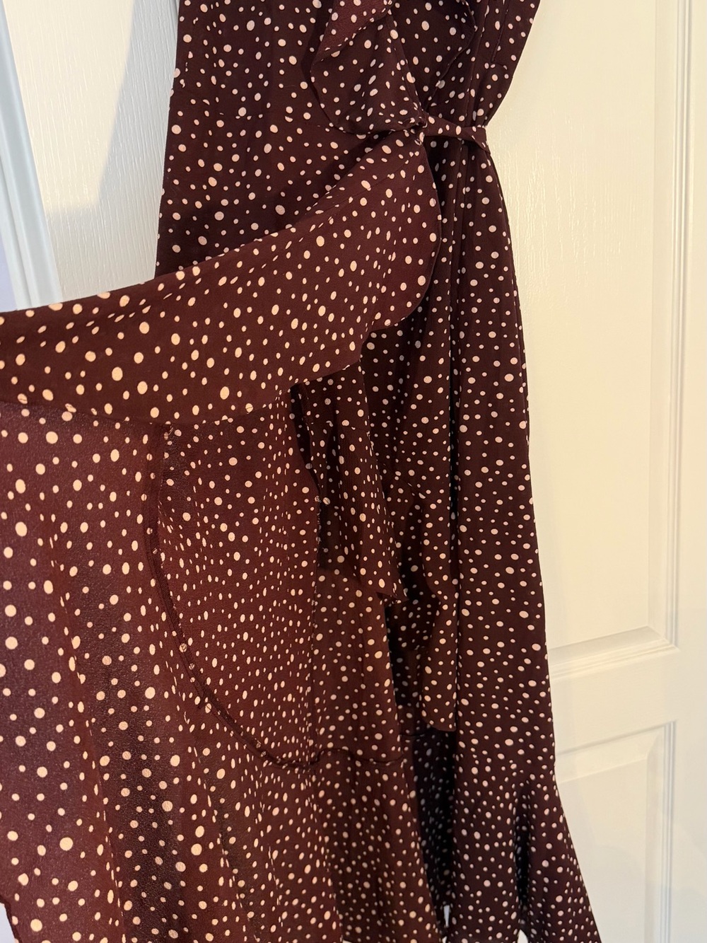Max Studio Brown Polka Dot Ruffle Wrap Midi Dress Size L - Picture 4 of 14